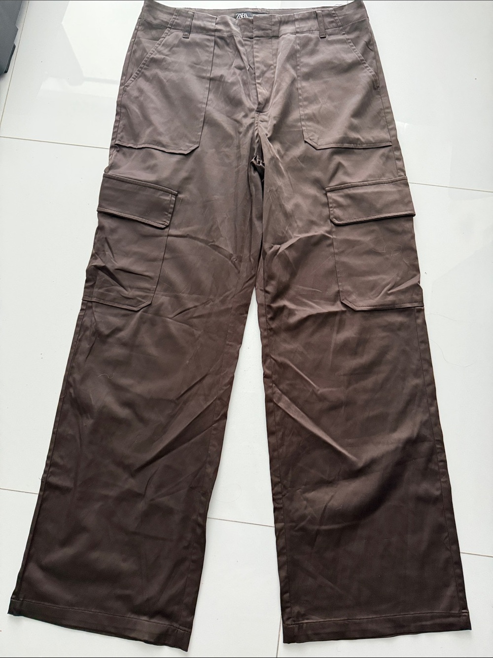 Zara Women's Cargo Pants in Dark Brown